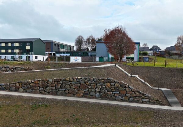 20251115145018_0027_